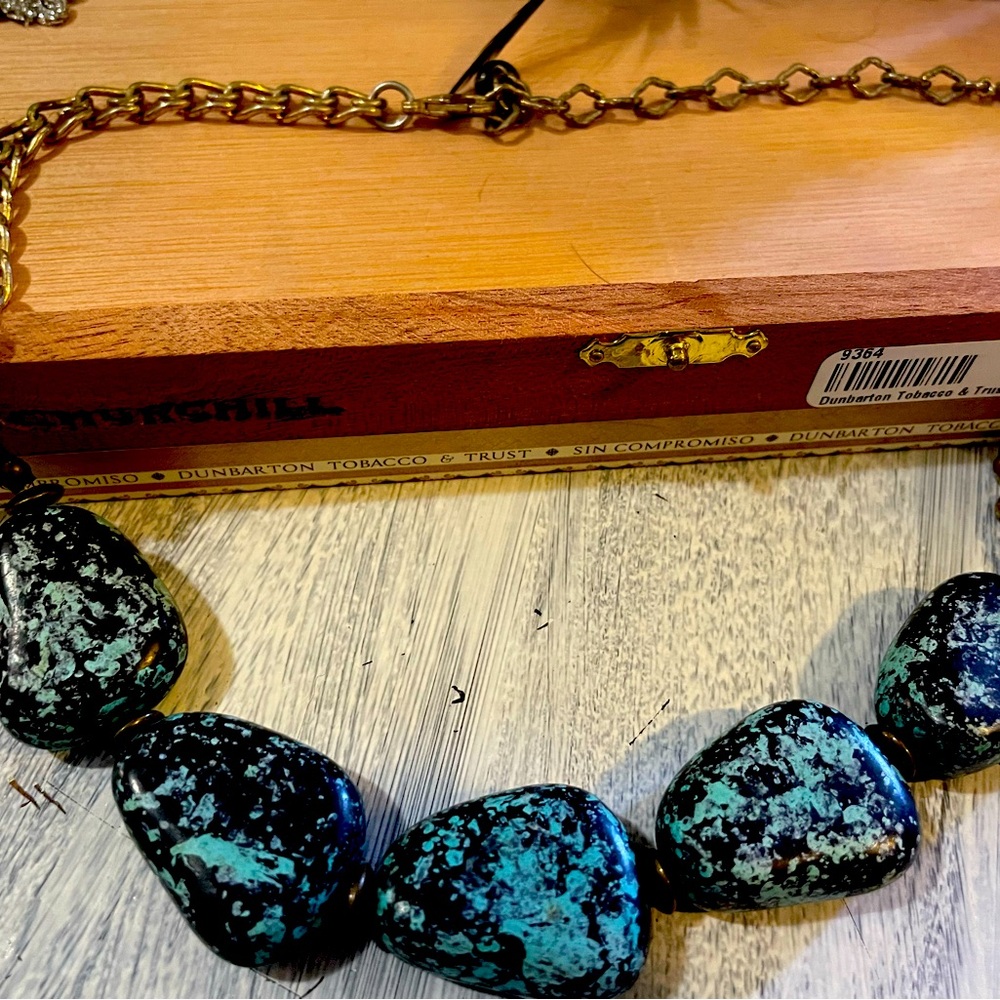 Pho turquoise necklace